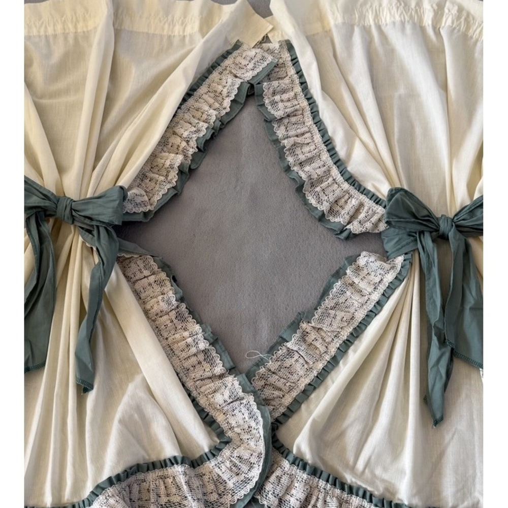 VTG Cottagecore Green & Ivory Priscilla Ruffled Curtains W/ Tie Backs 32x36